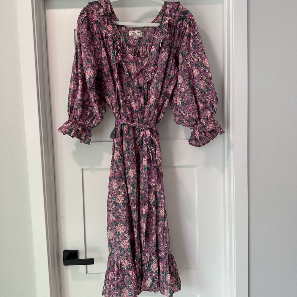 Elegant Floral Midi Dress in Pink
